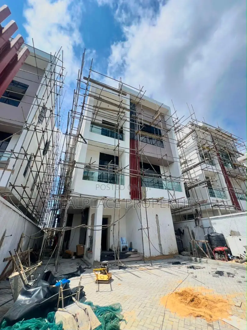 5bdrm House in Ikoyi for sale