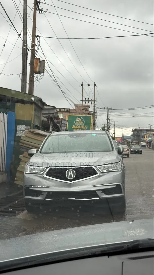 Acura MDX w/Technology Pkg SH-AWD 2017 Silver