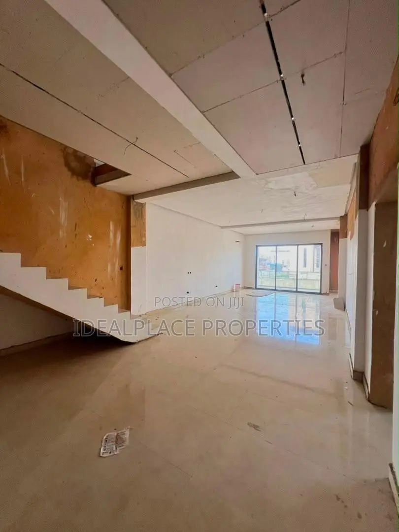 4bdrm Maisonette in Ikoyi for sale