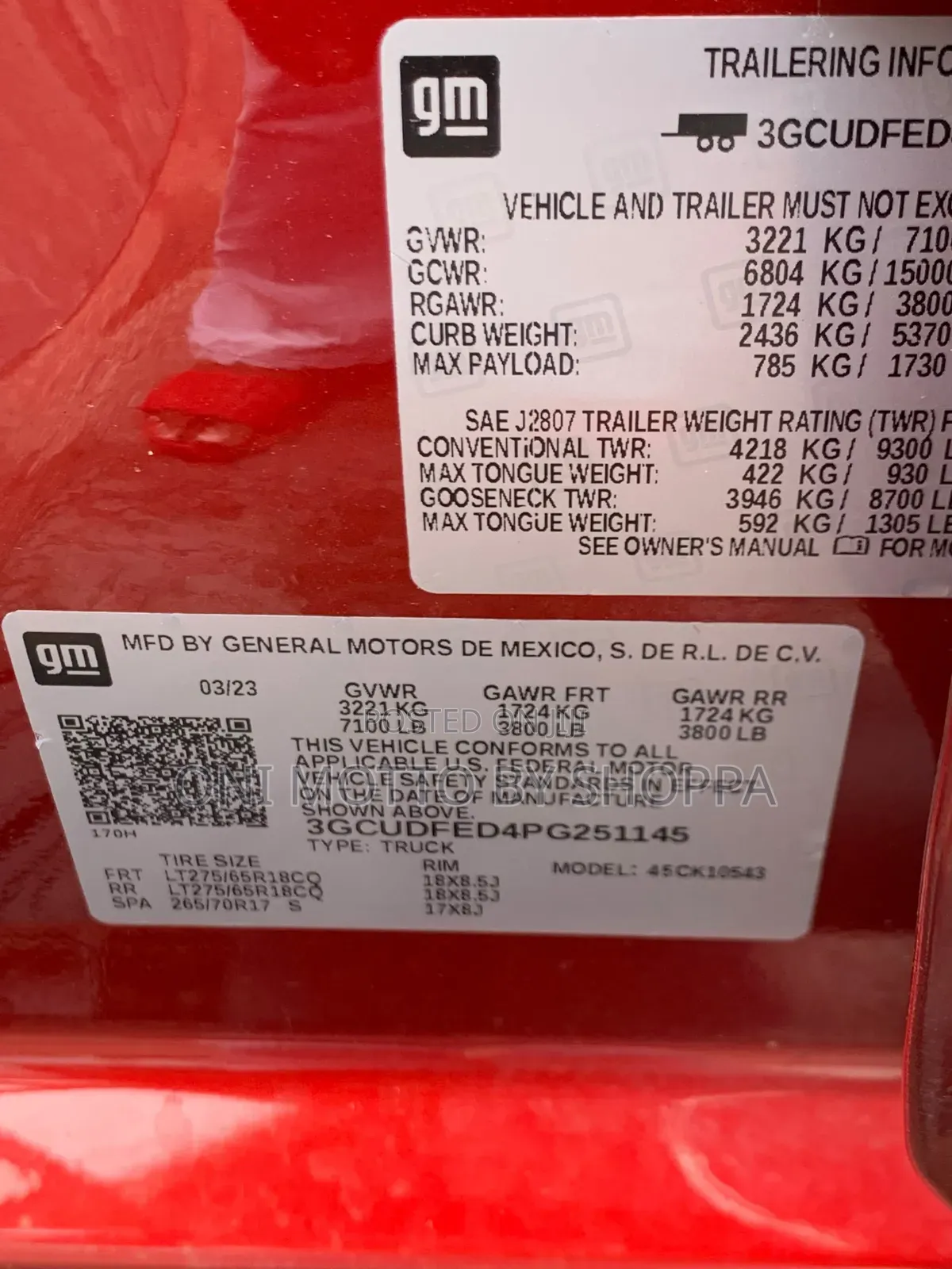 Chevrolet Silverado 2023 Red