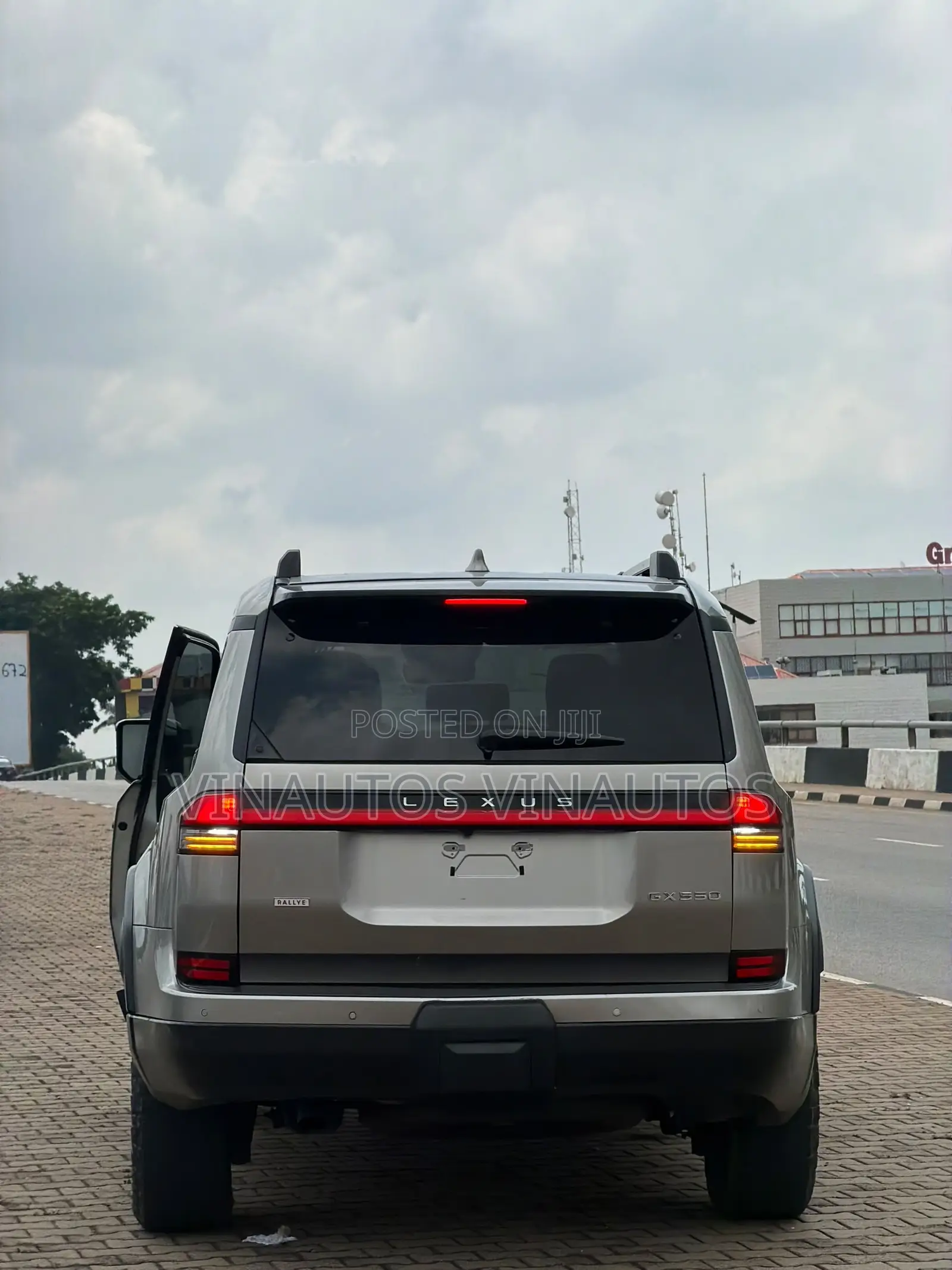 Lexus GX 2024 Gray