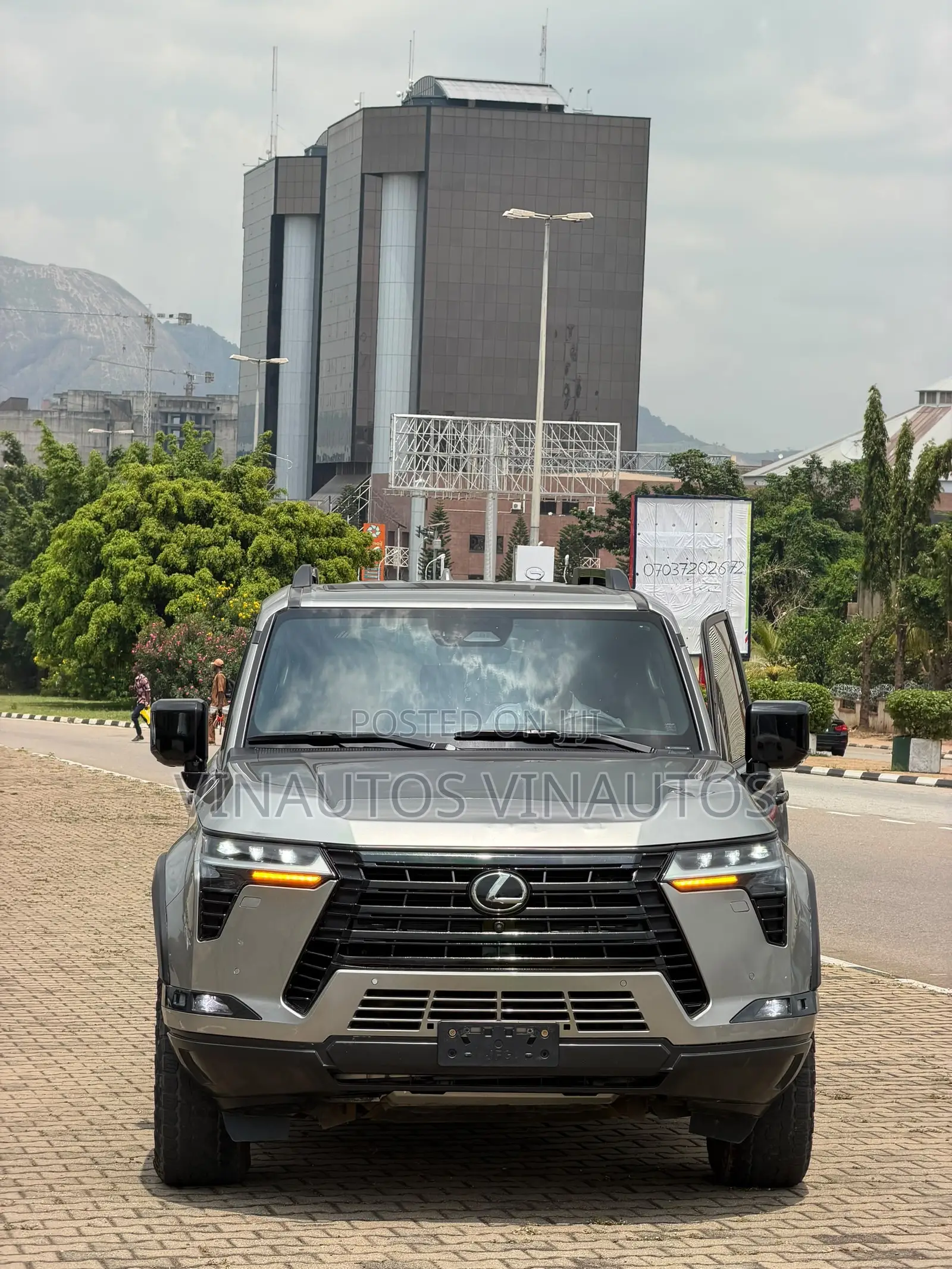 Lexus GX 2024 Gray