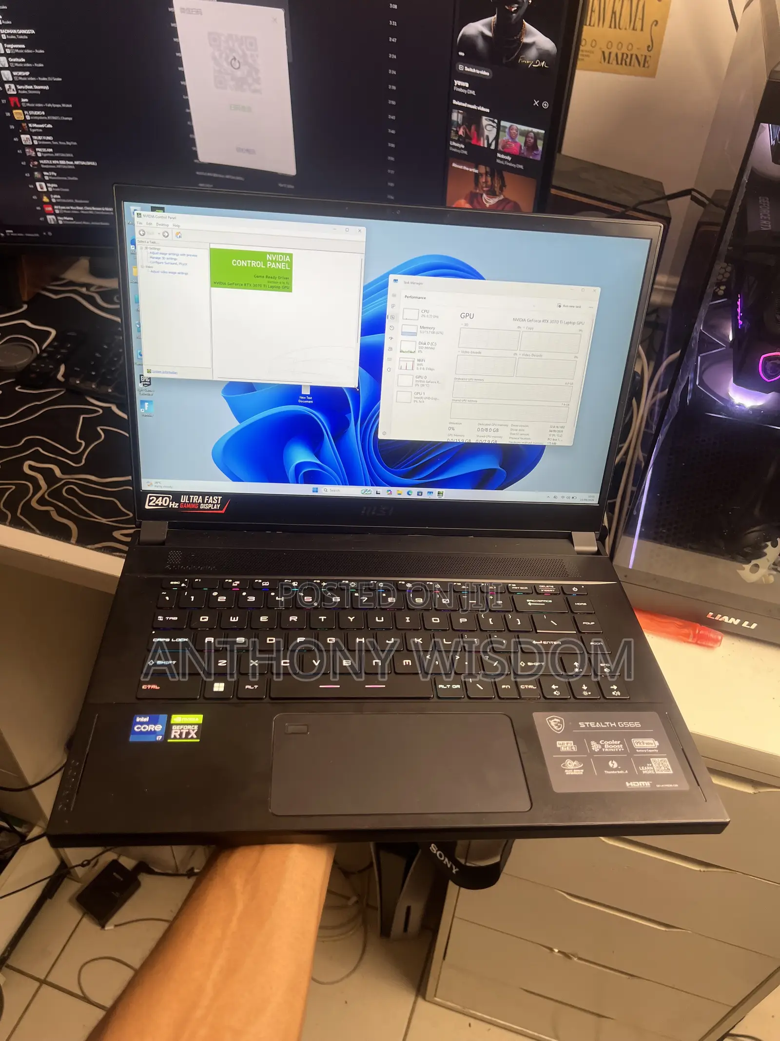 Laptop MSI Stealth GS77 16GB Intel Core i7 SSD 512GB