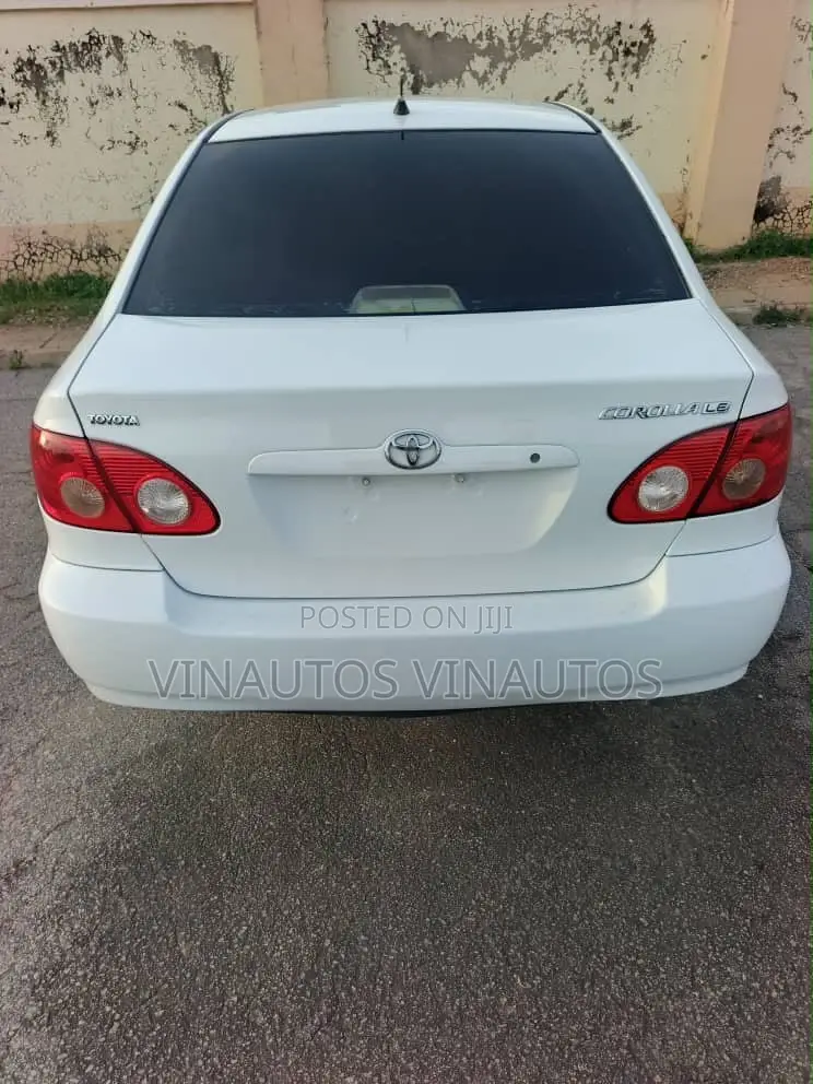 Toyota Corolla 2007 White