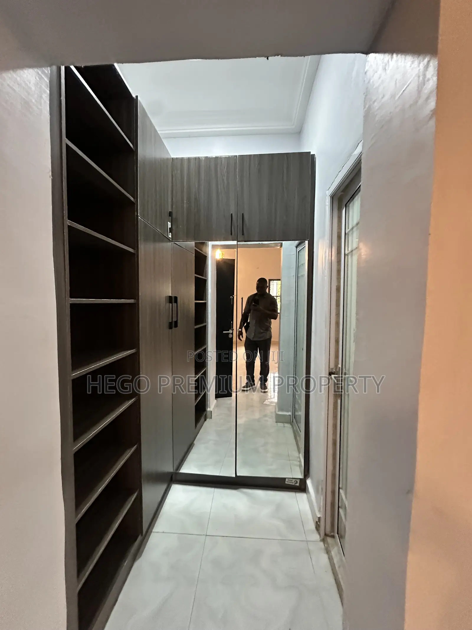 2bdrm Block of Flats in Jesus Adenue, Obio-Akpor for rent