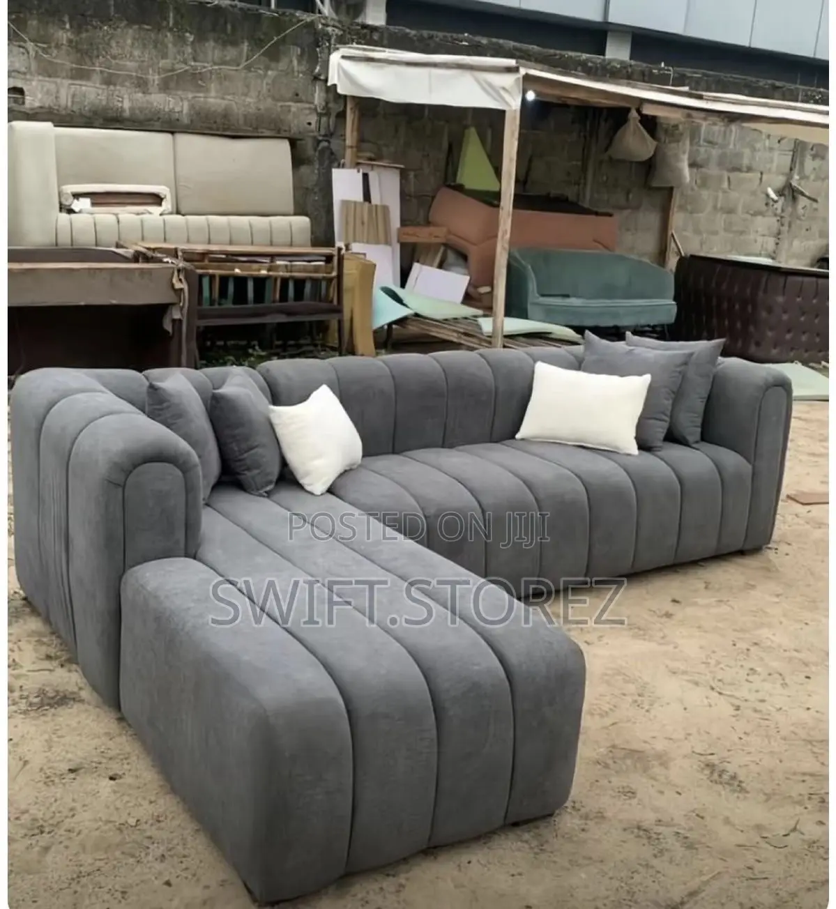 Tuffed Corner Unit