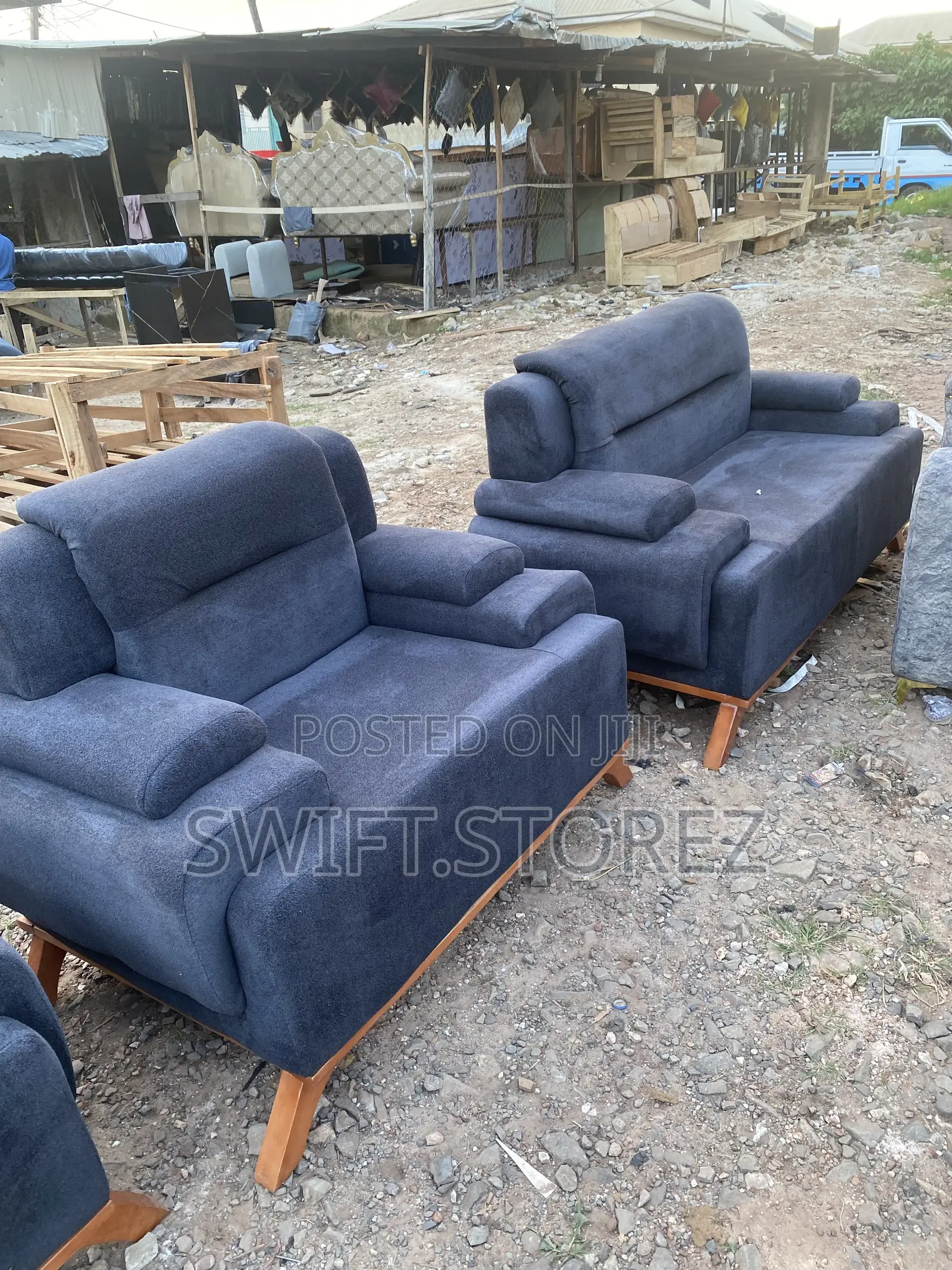 Semi Antique Executive Cushion