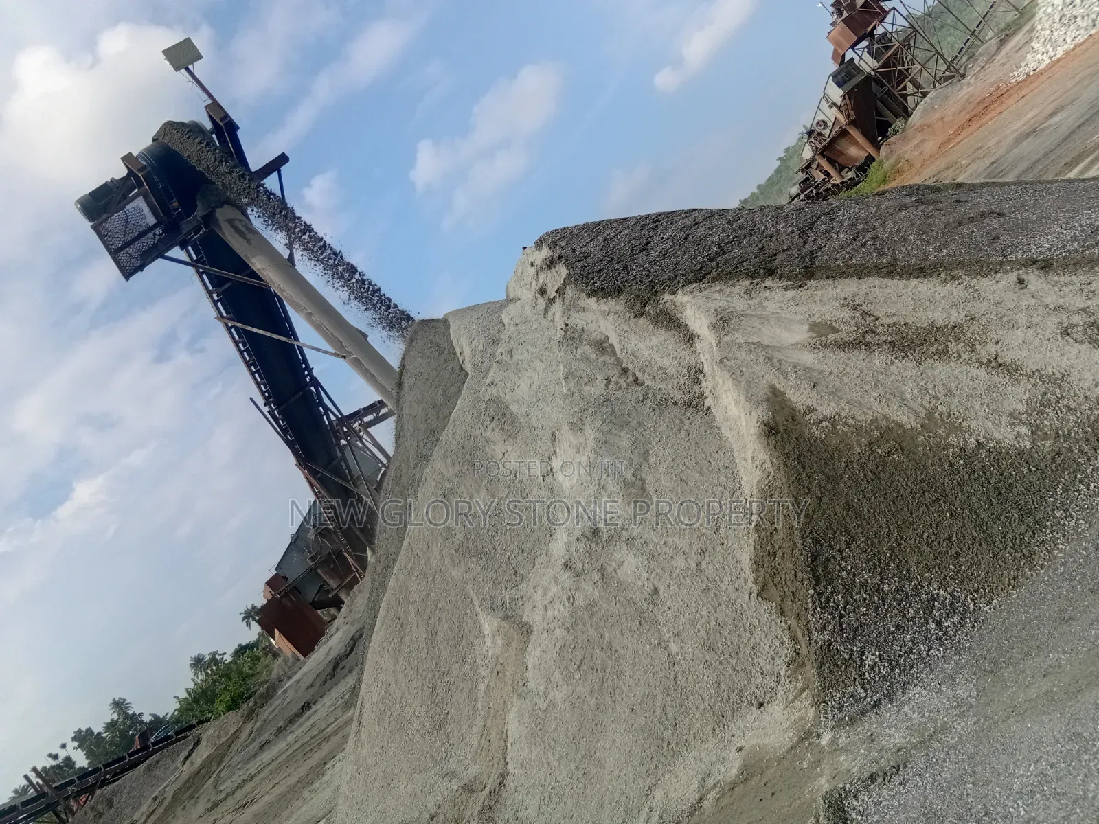 30tons of Granite and Stone Dust and Plaster Sand