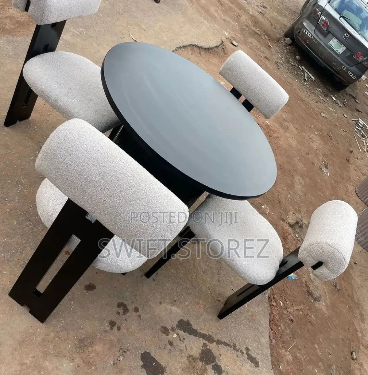 4 Seater Fancy Dinning Set