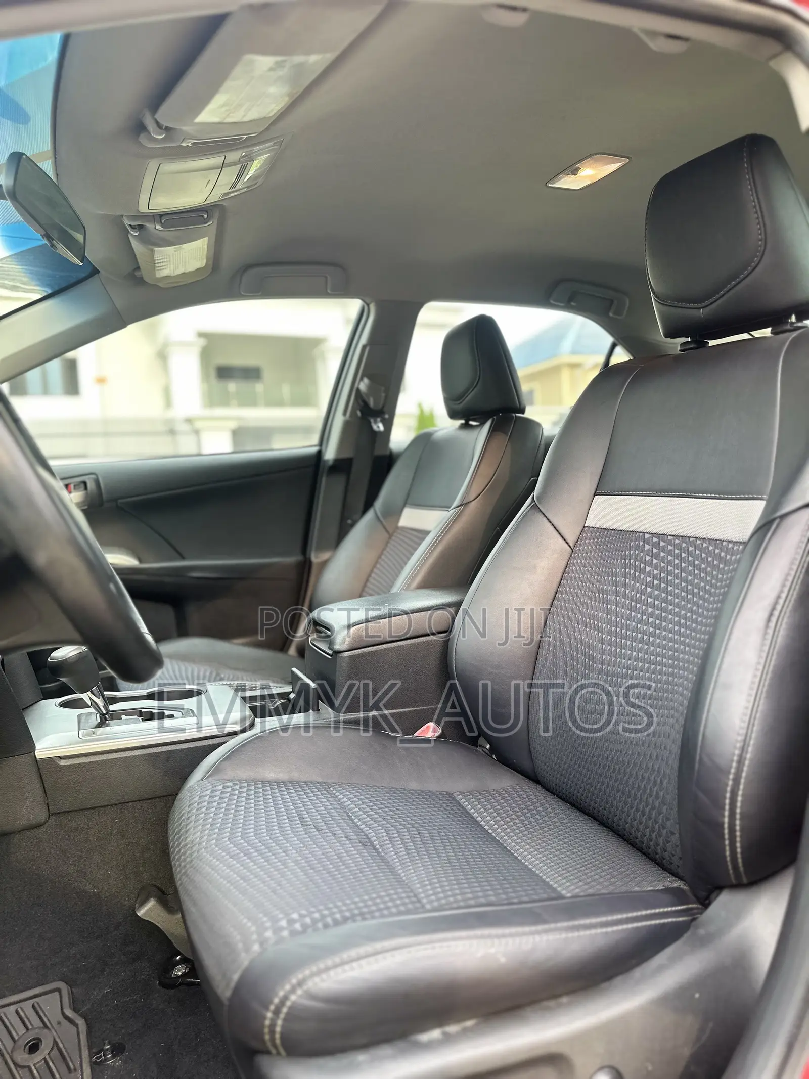 Toyota Camry SE 4dr Sedan (2.5L 4cyl 6A) 2013 Red