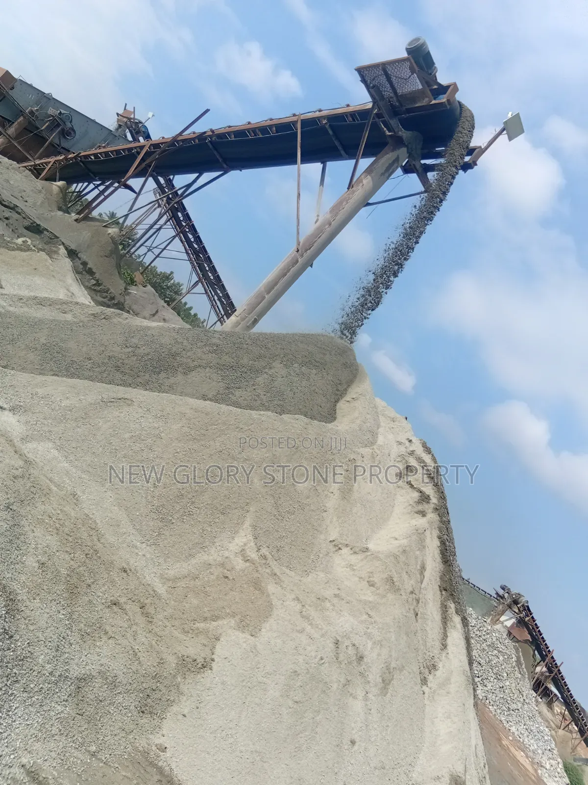 Half Inch of Granite and 3/4down of Granite