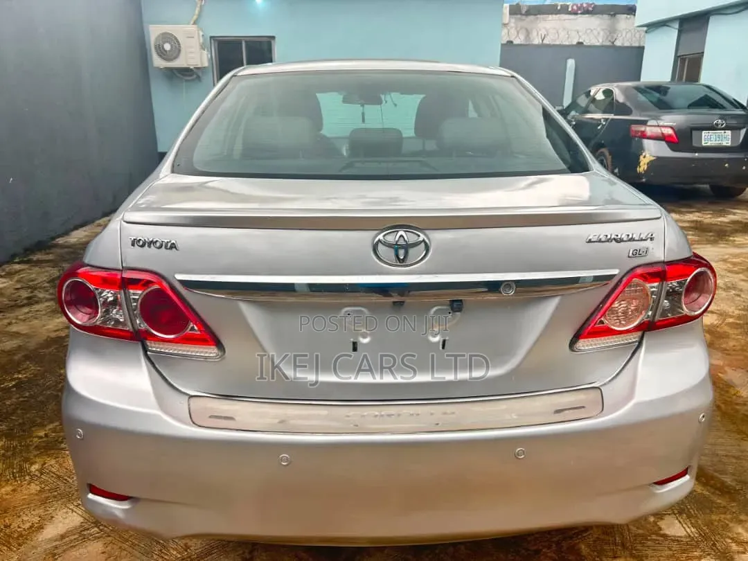 Toyota Corolla 2014 Gray