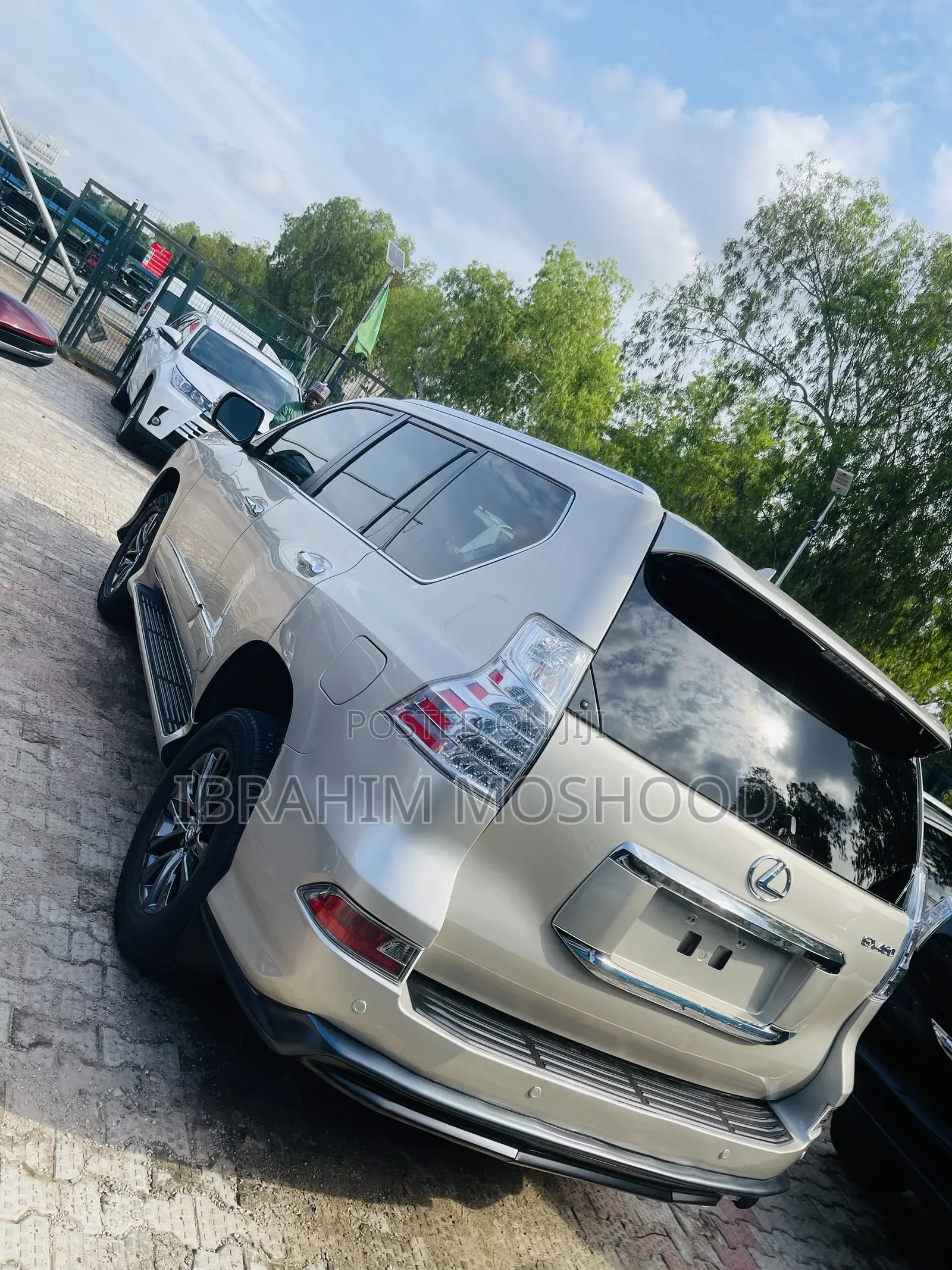 Lexus GX 460 Luxury 2020 Gold