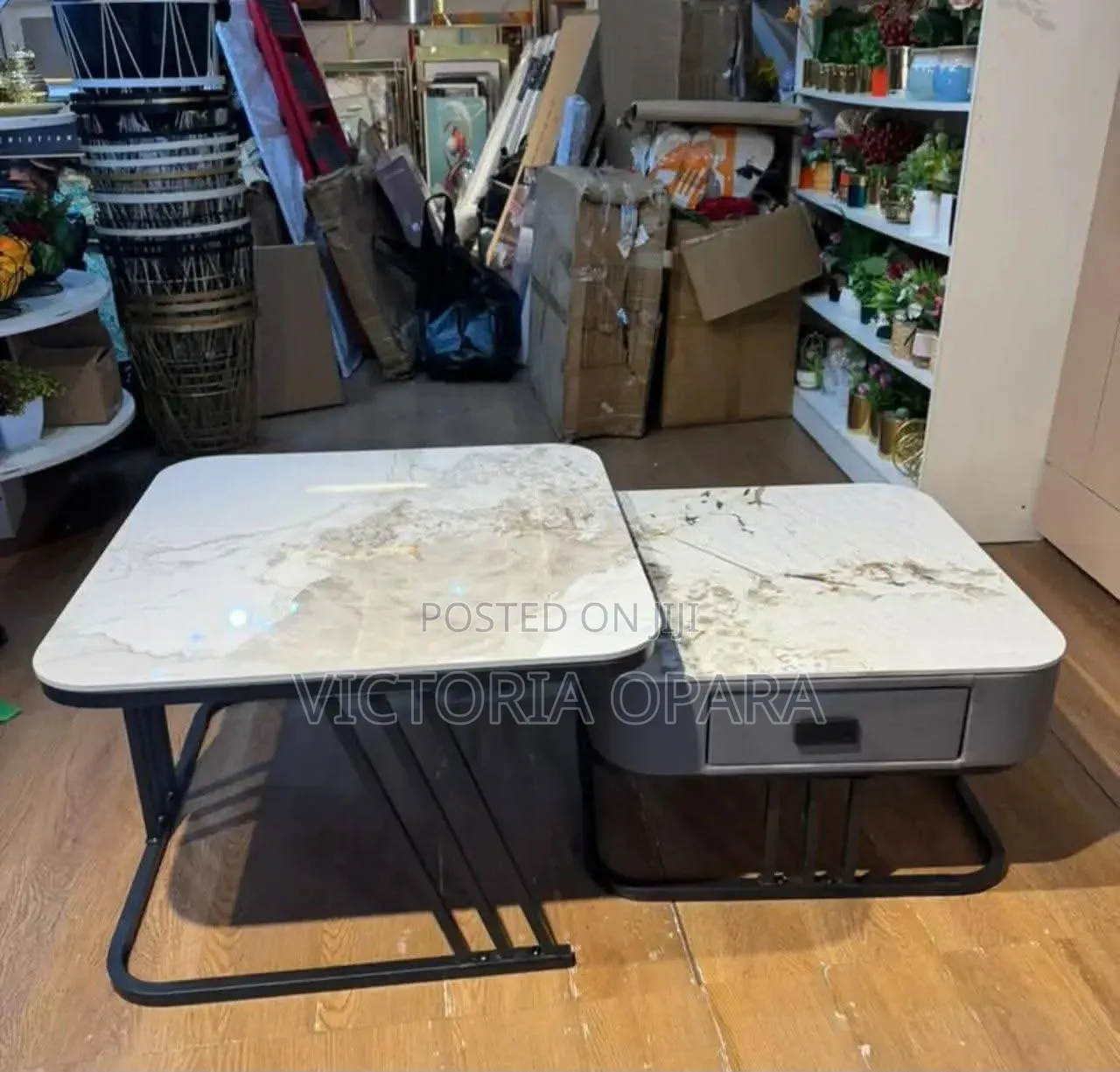 Brandnew 2 in One Marble Centre Table