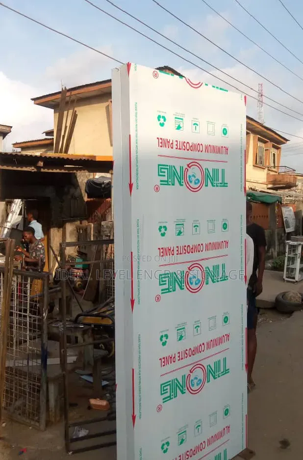 Pylon Signage