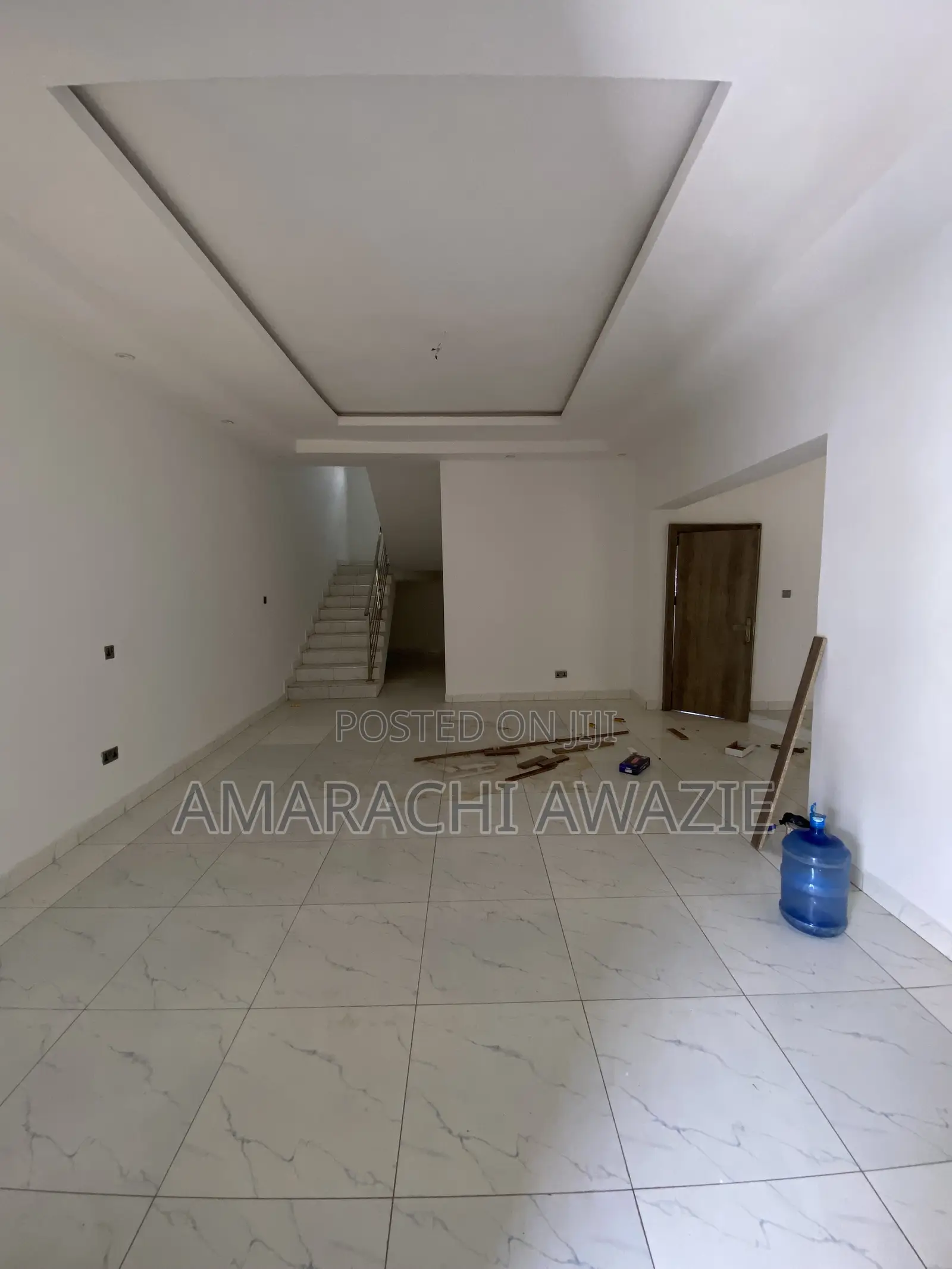 4bdrm Duplex in Idu Industrial for rent