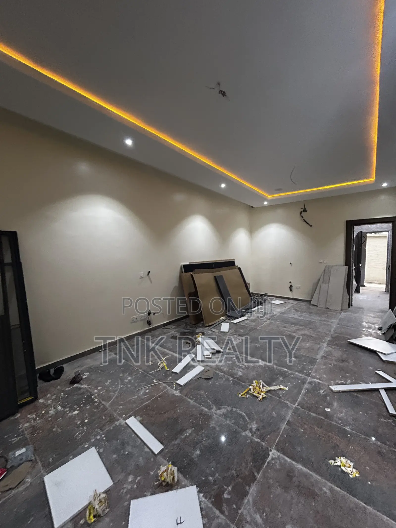 4bdrm Duplex in Jahi for sale