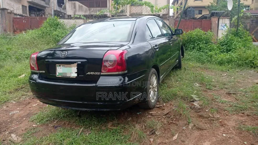 Toyota Avensis 2007 Black