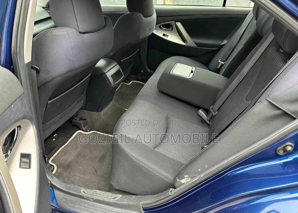 Toyota Camry SE 4dr Sedan (2.4L 4cyl 5A) 2007 Blue