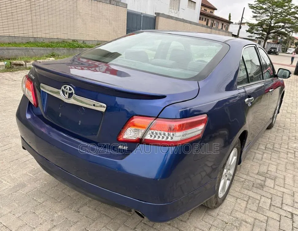 Toyota Camry SE 4dr Sedan (2.4L 4cyl 5A) 2007 Blue