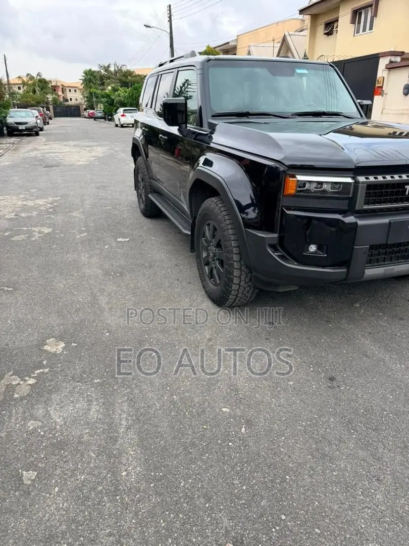 Toyota Land Cruiser Prado 2024 Black