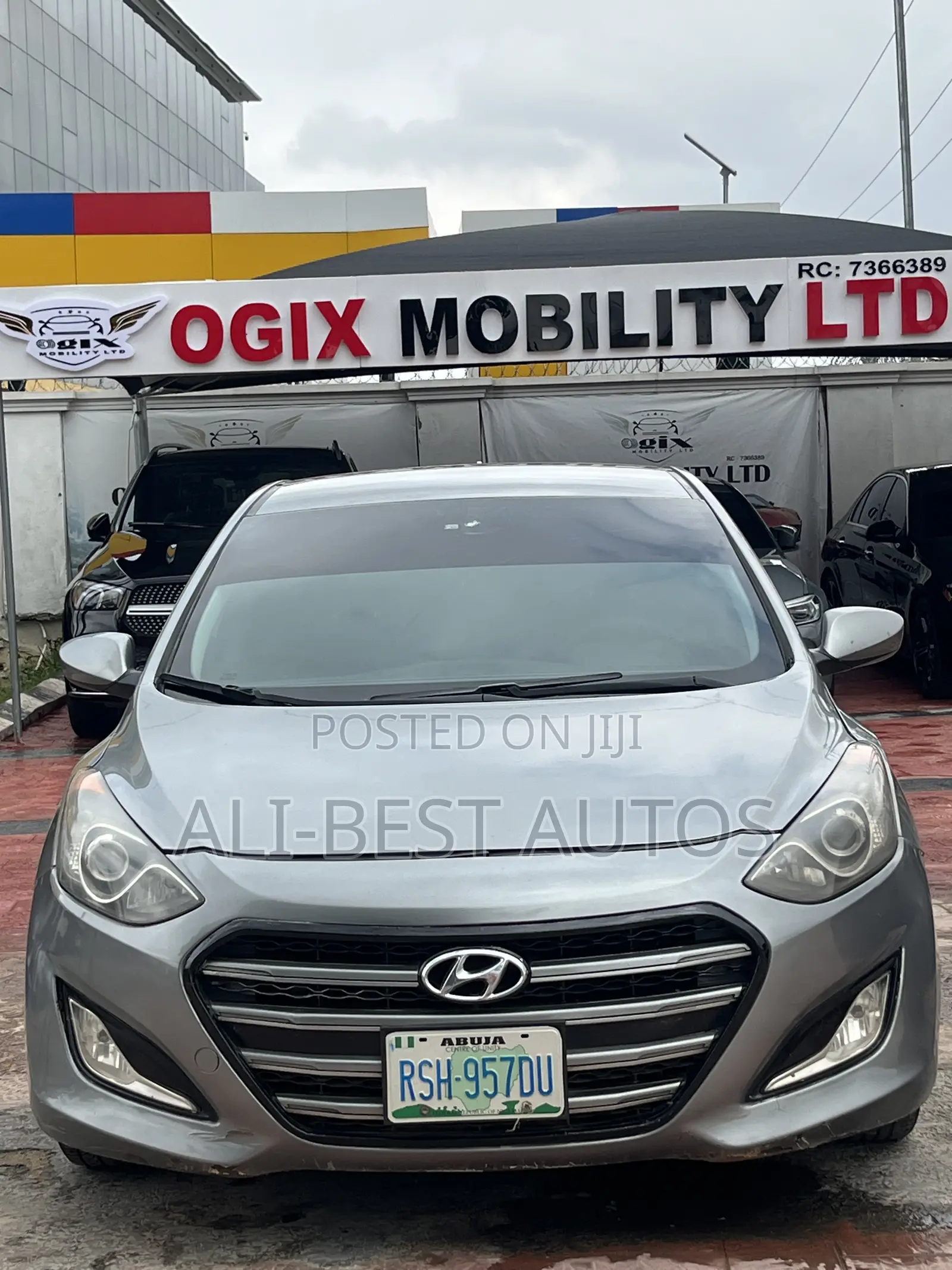 Hyundai Elantra 2012 Gray