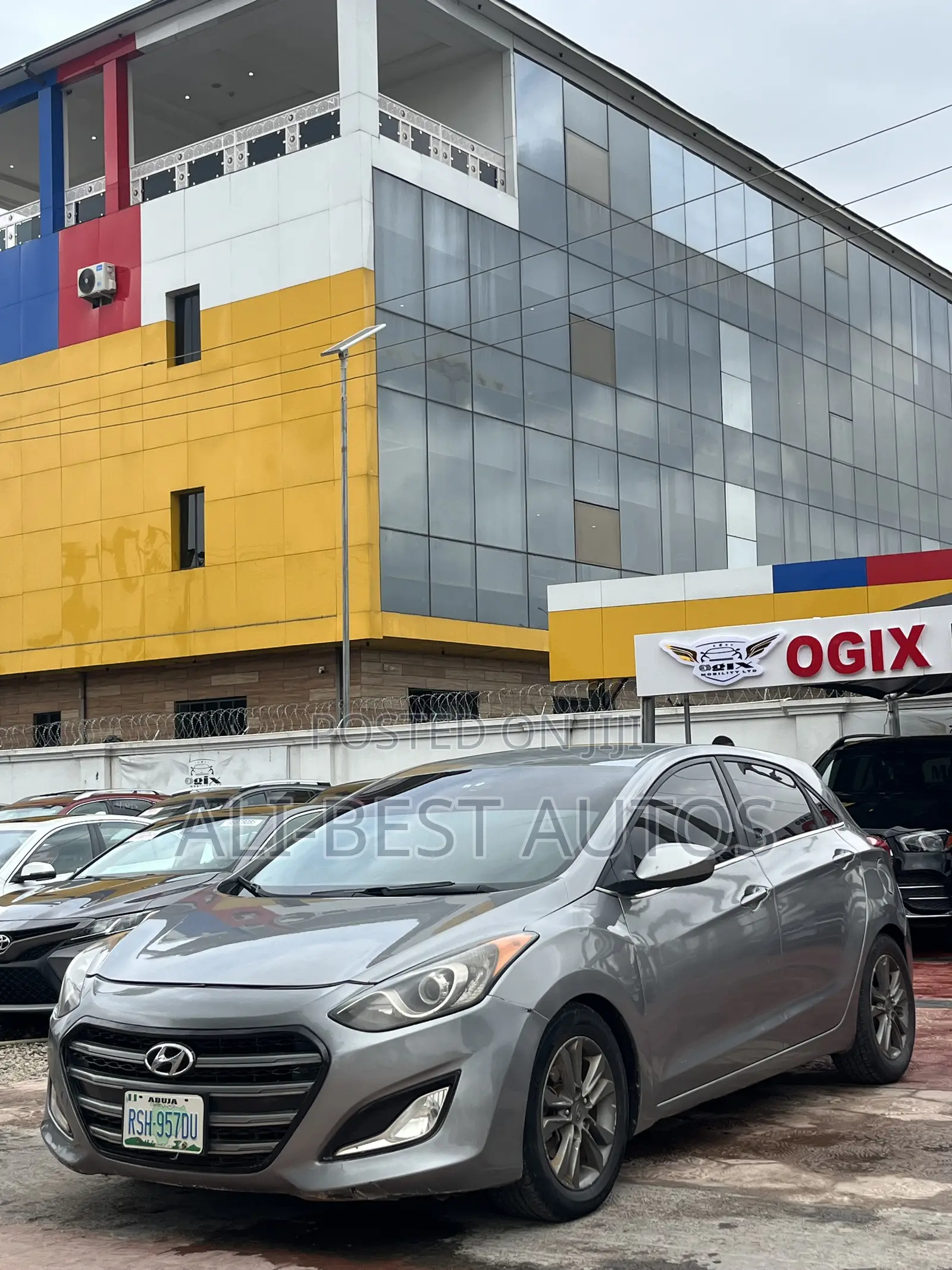 Hyundai Elantra 2012 Gray