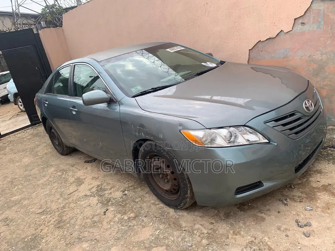 Toyota Camry LE 4dr Sedan (2.4L 4cyl 5A) 2008 Green