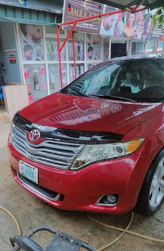 Toyota Venza 2010 Red