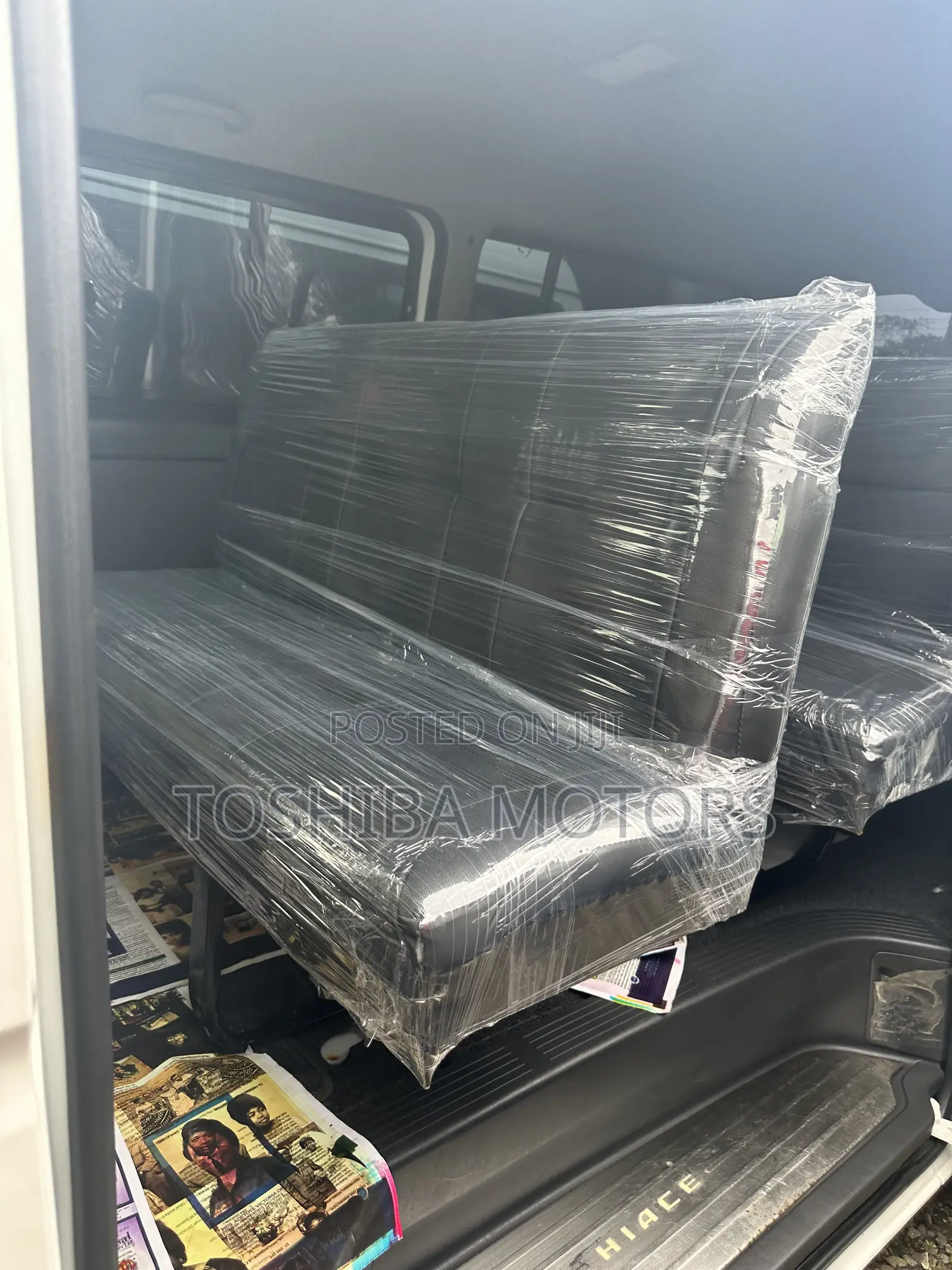 Toyota HiAce 2013 White