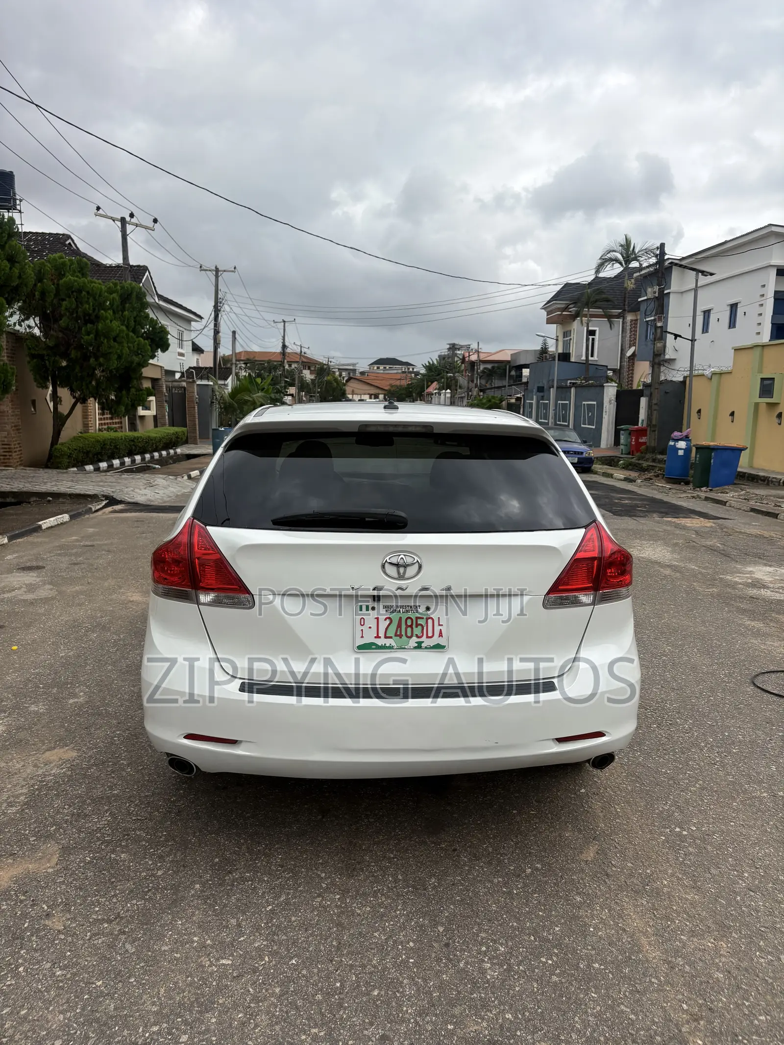 Toyota Venza V6 AWD 2010 White
