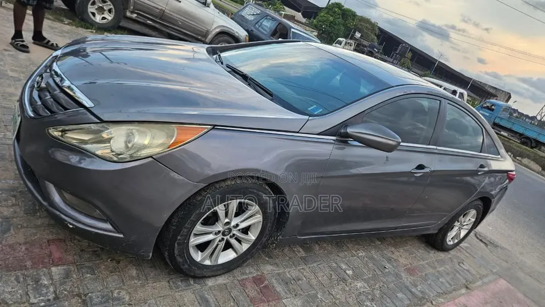 Hyundai Sonata 2013 Gray