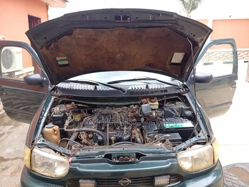 Nissan Quest 2005 Green