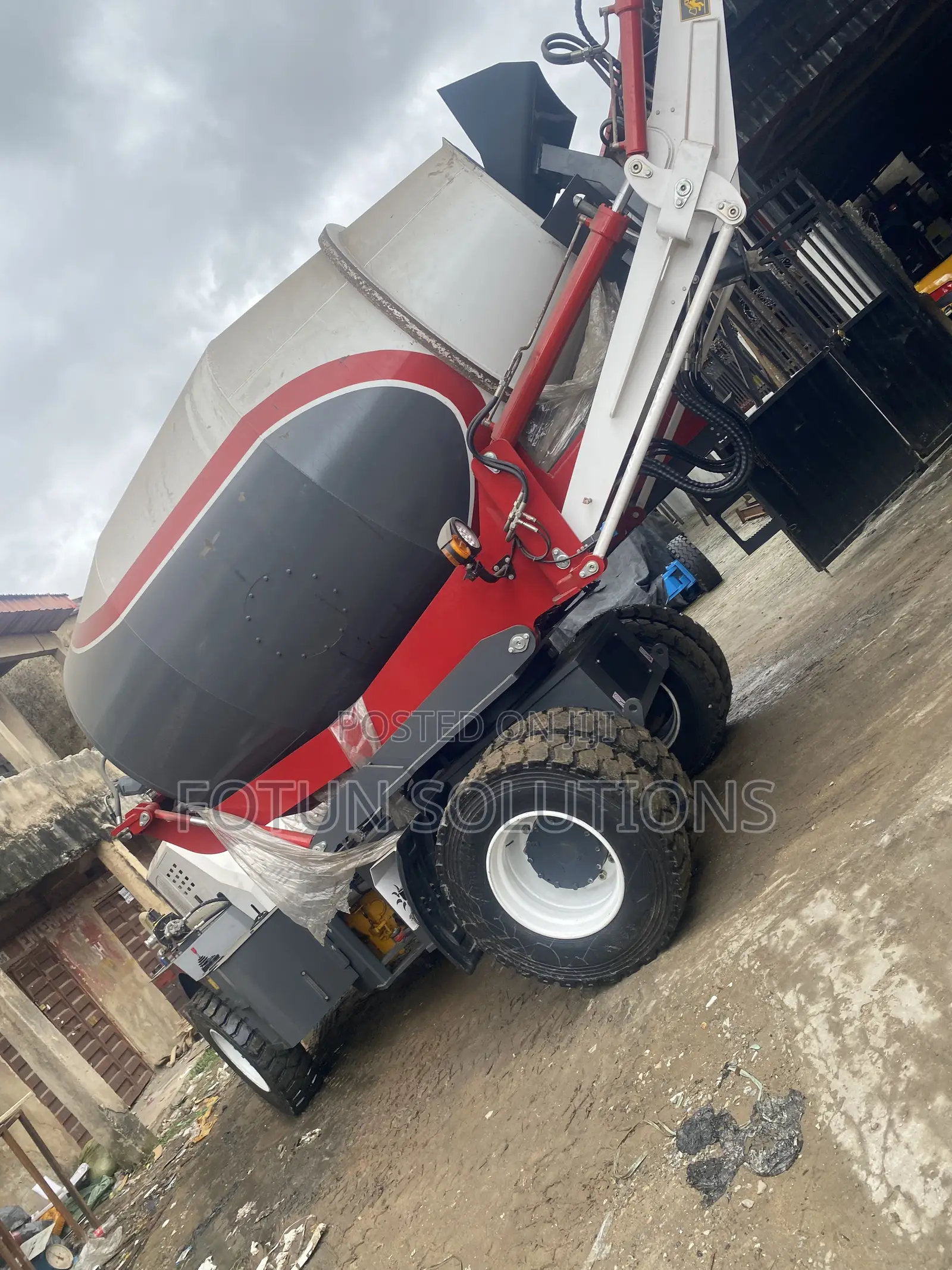Mobile Mixer 7.5cubic