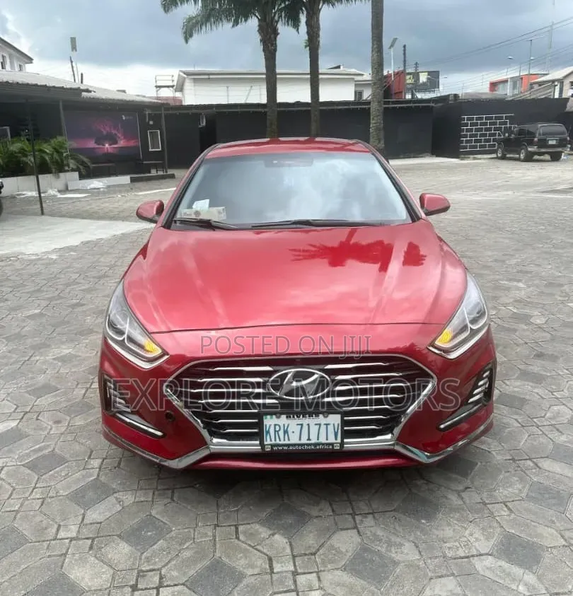 Hyundai Sonata 2019 Red