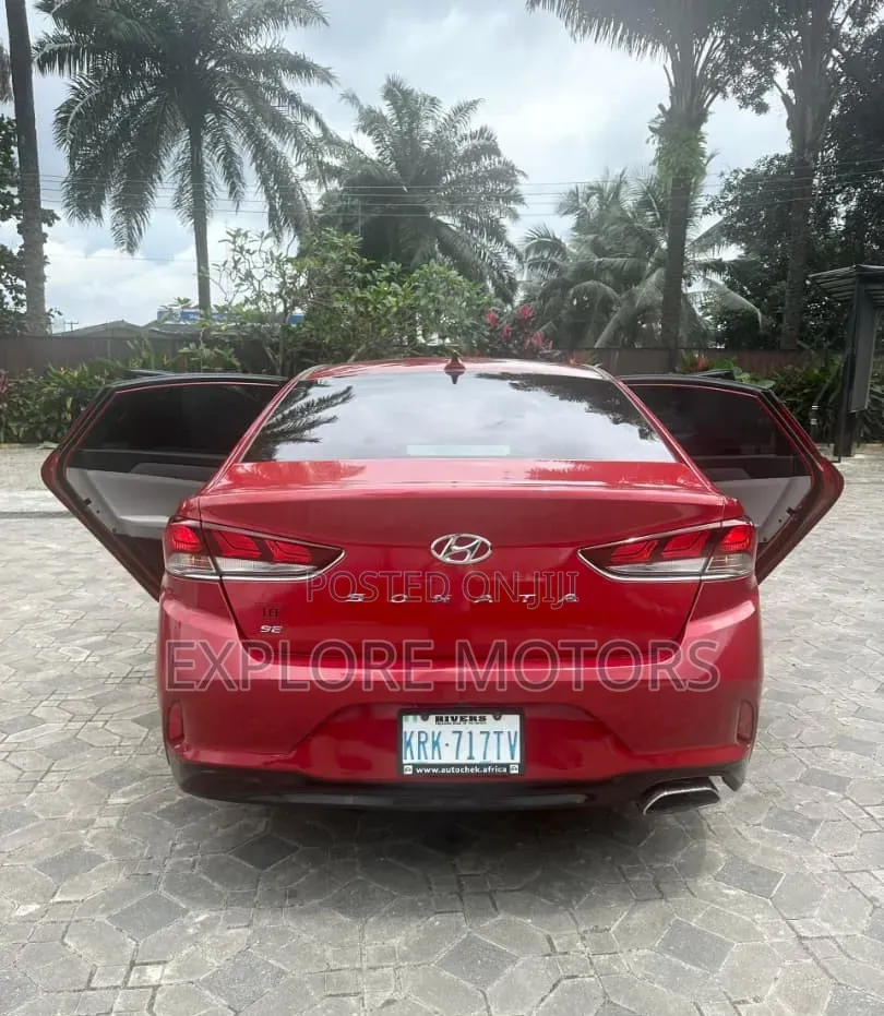 Hyundai Sonata 2019 Red