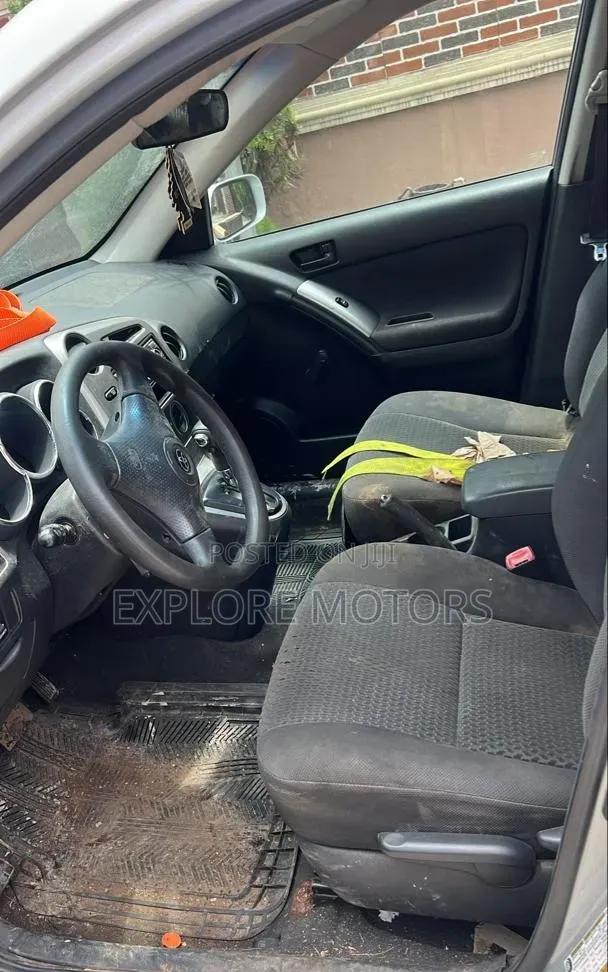 Toyota Matrix 2007 Silver
