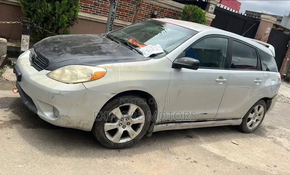 Toyota Matrix 2007 Silver