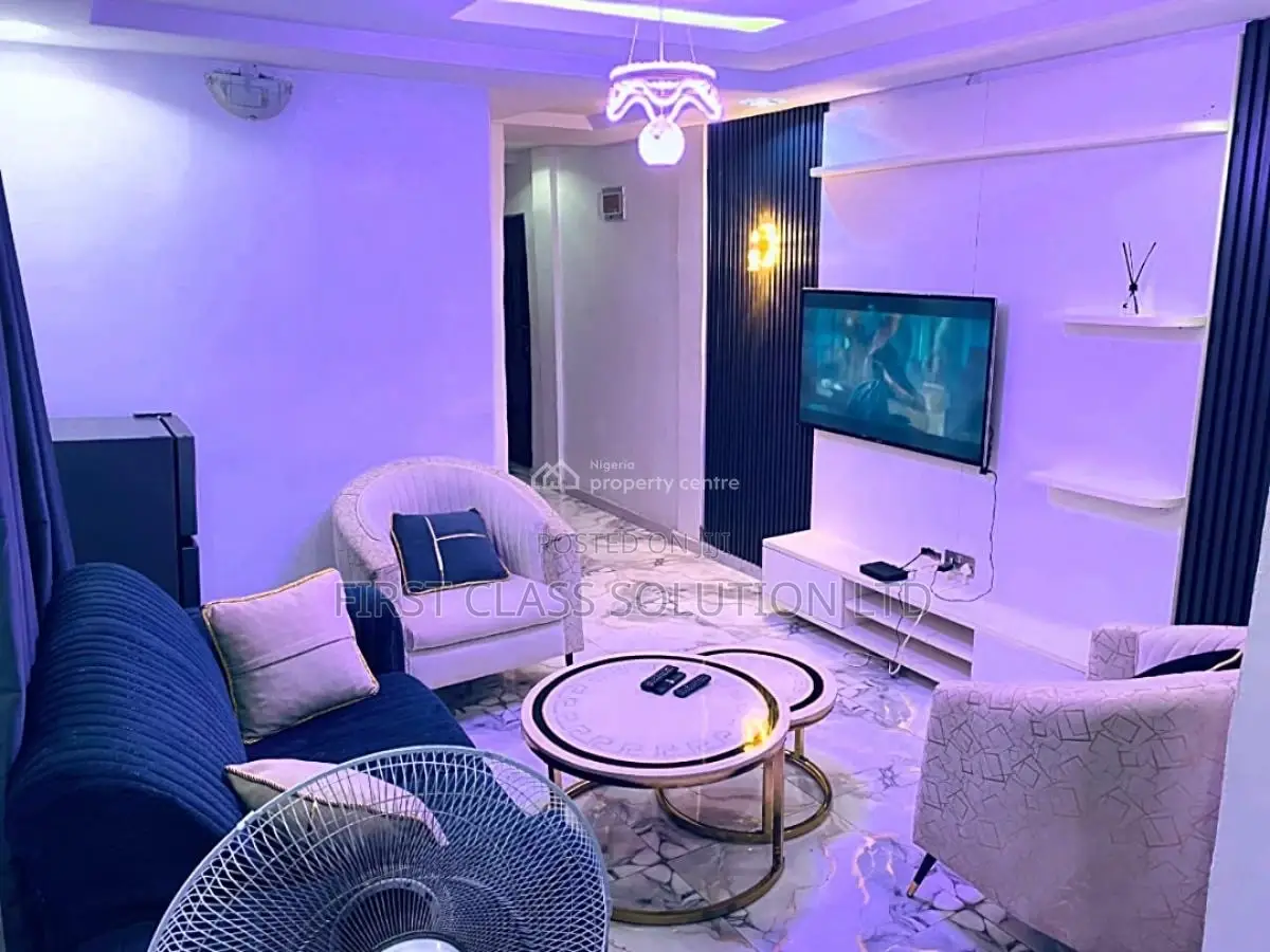 Comfortably Furnished and Serviced Luxury 1 Bedroom Apartment