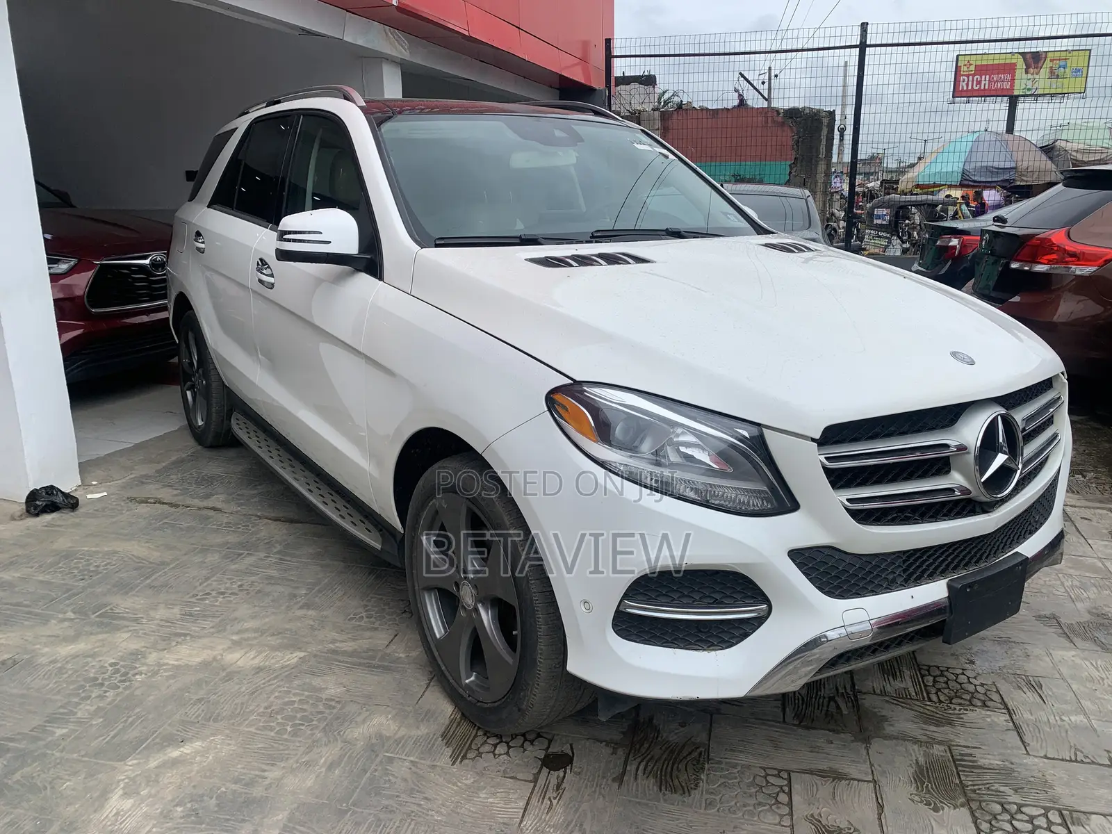 Mercedes-Benz GLE-Class 2017 White