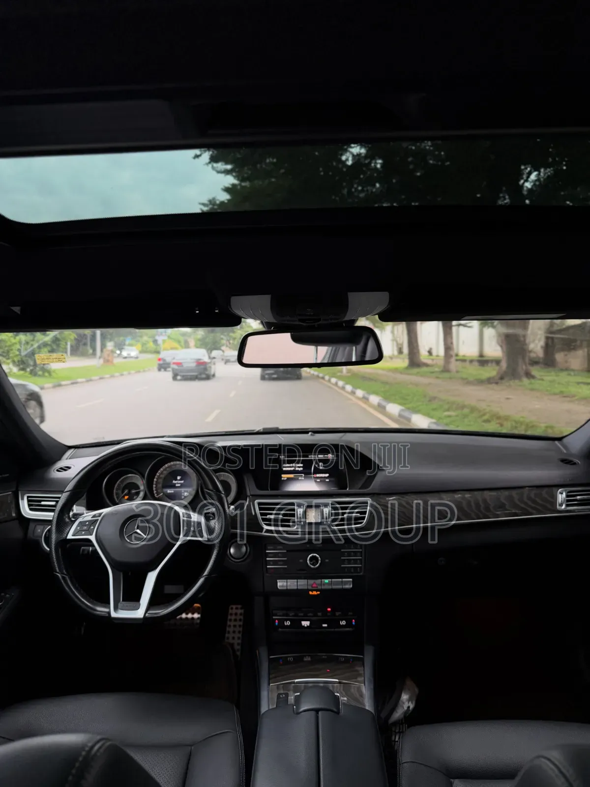 Mercedes-Benz E350 2016 Black