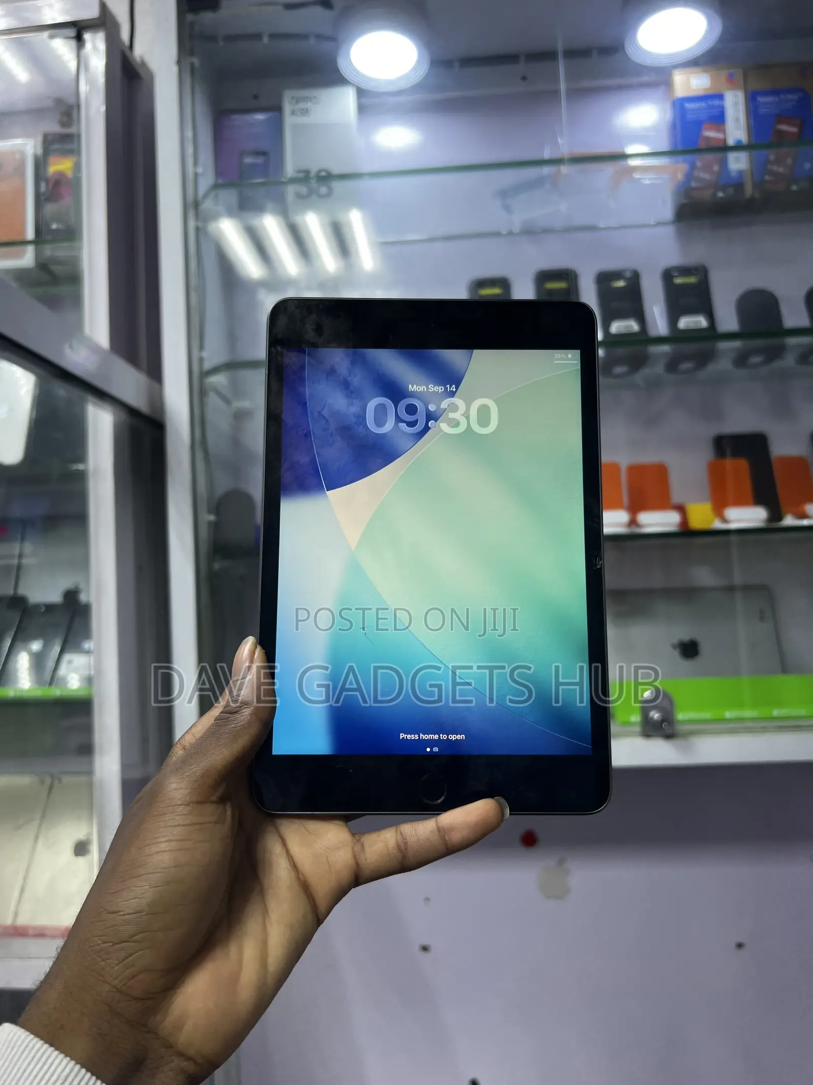 Apple iPad mini 5 (2019) 64 GB Black