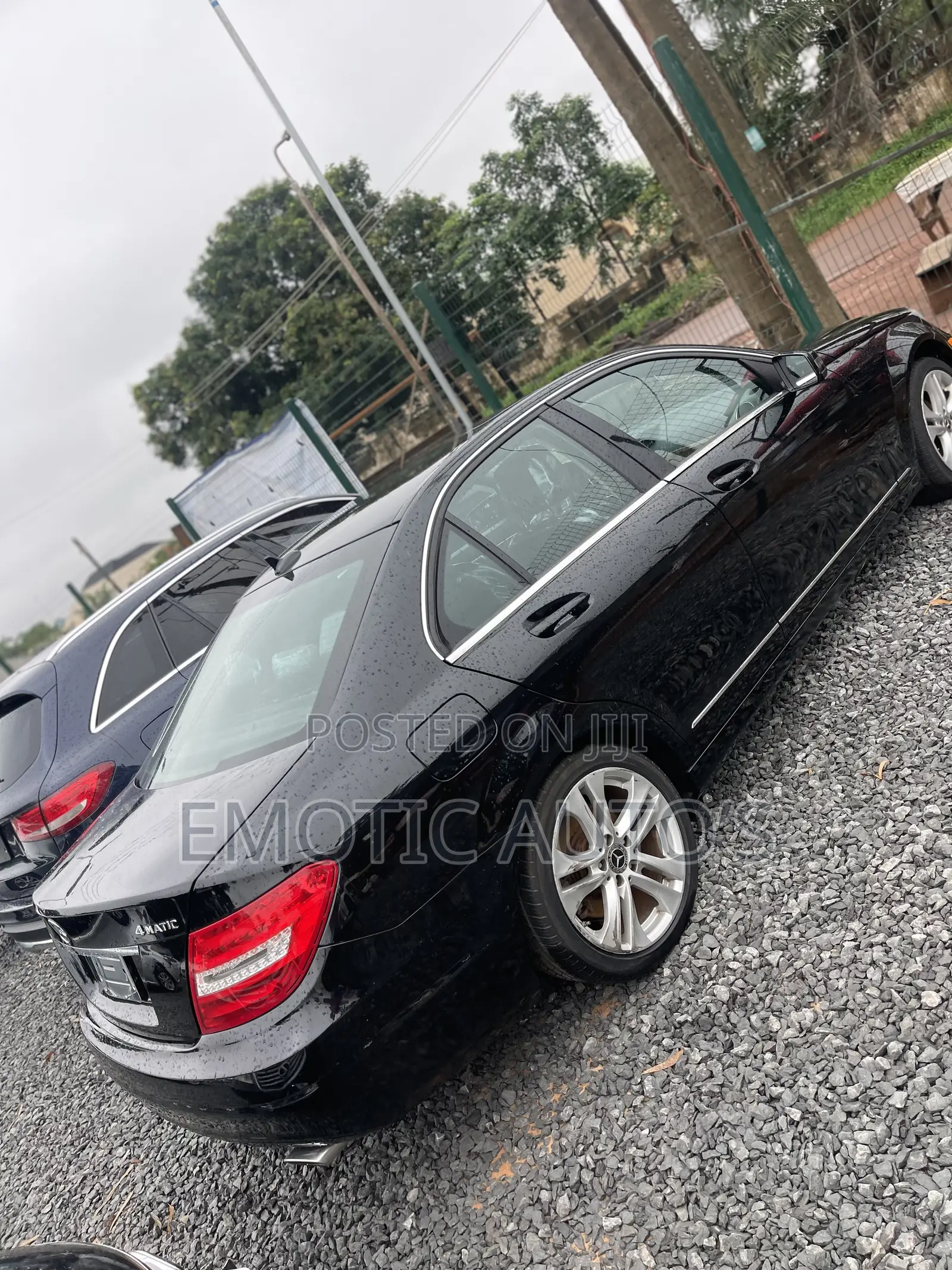Mercedes-Benz C300 2012 Black
