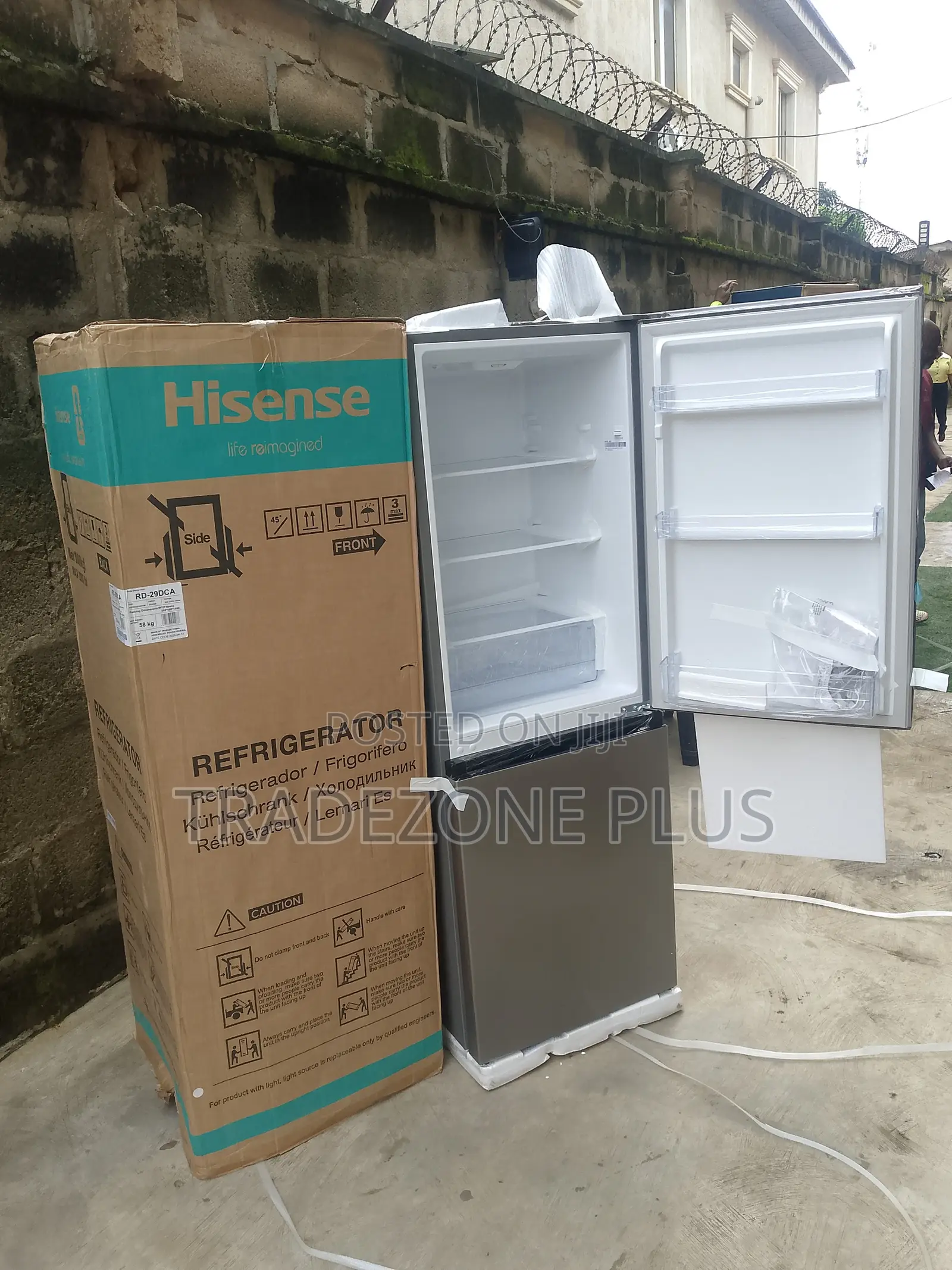 Quality Hisense 225L Refrigerator