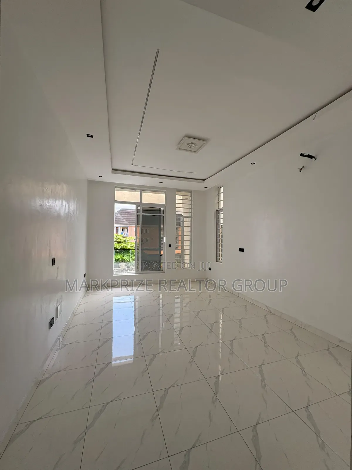 4bdrm Duplex in Ajah Lekki Lagos for sale