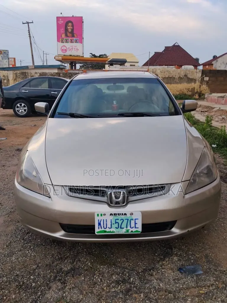 Honda Accord 2007 Gold