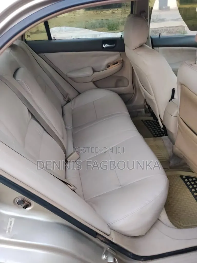 Honda Accord 2007 Gold