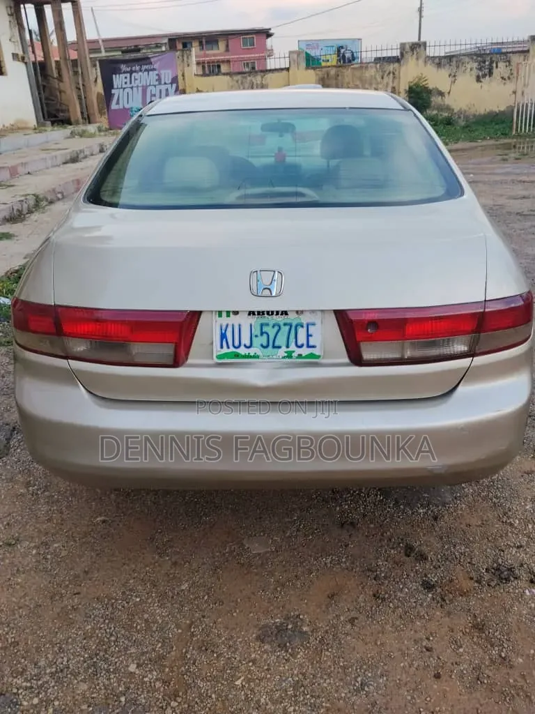 Honda Accord 2007 Gold