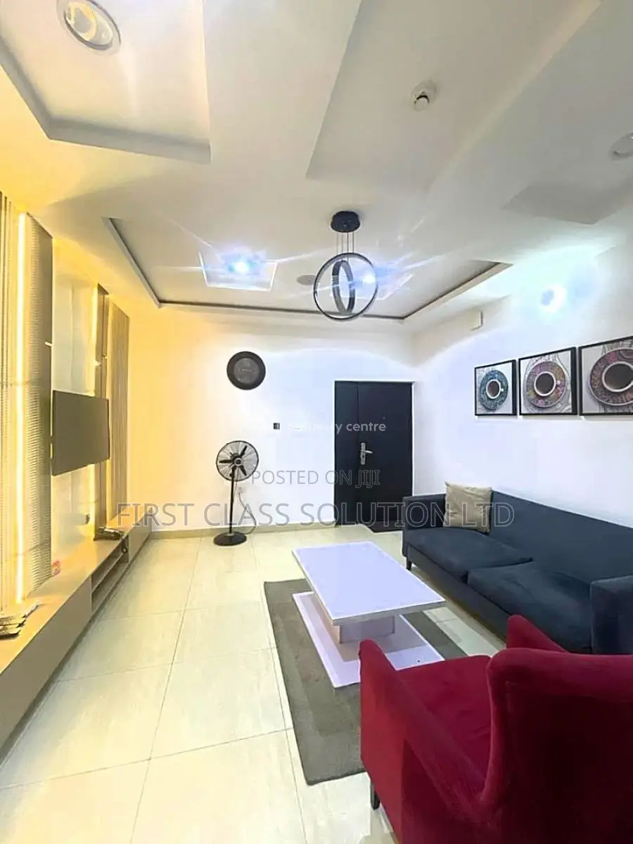 Wonderfully Furnished and Well Serviced Luxury 2 Bedroom Apartment