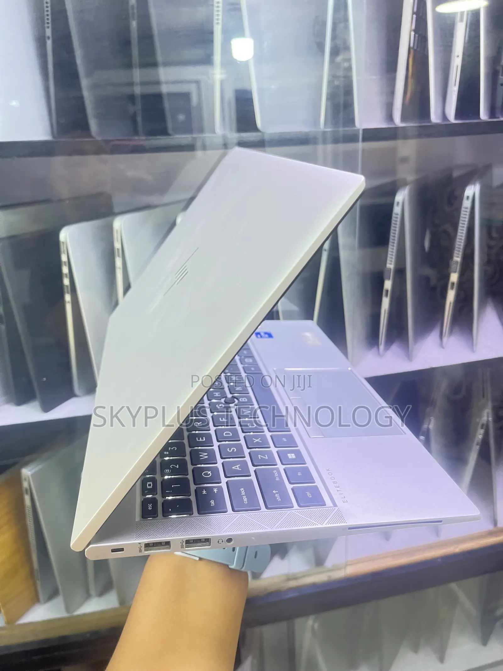 Laptop HP EliteBook 840 G8 16GB Intel Core i7 SSD 512GB
